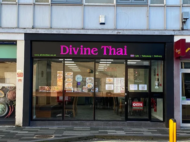 Divine Thai King Street