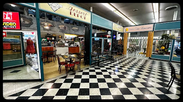 Aunt Tillie's Deli & Pub