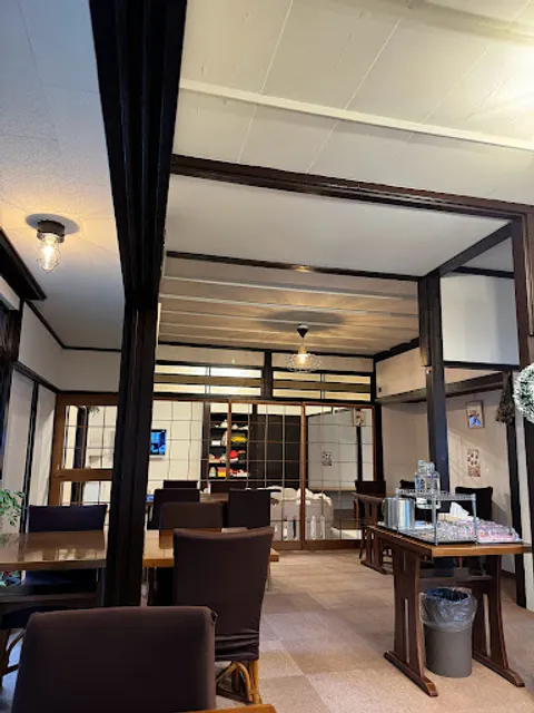 トナリ~cafe&lunch~