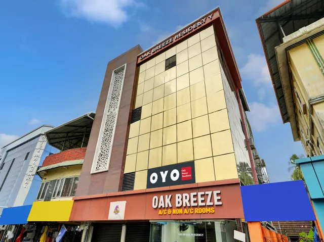 OYO OAK Breeze Residency