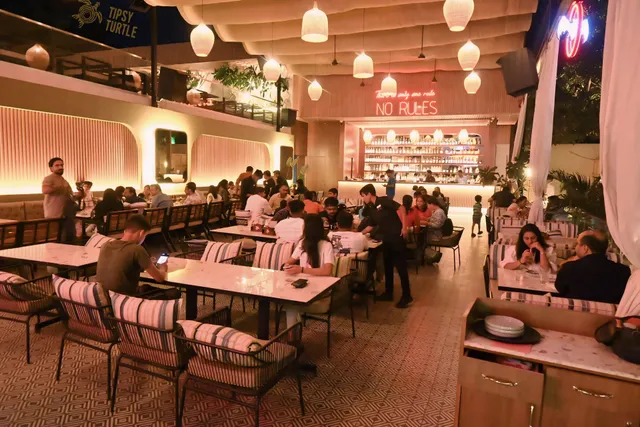 Tipsy Turtle Poolside Lounge Cafe