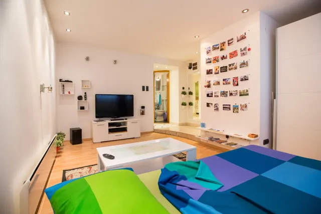 eazZynight apartments