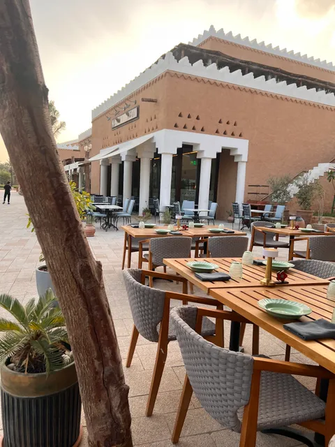 Bujairi Terrace Valet Parking