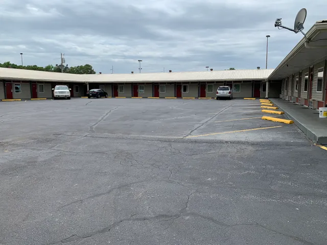 Aristocrat Motor Inn