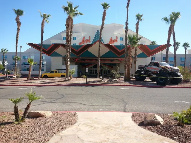 Avi Resort & Casino