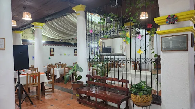 Mar y Tierra Restaurante