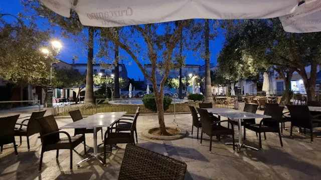 Es Brollador Bar Resturante