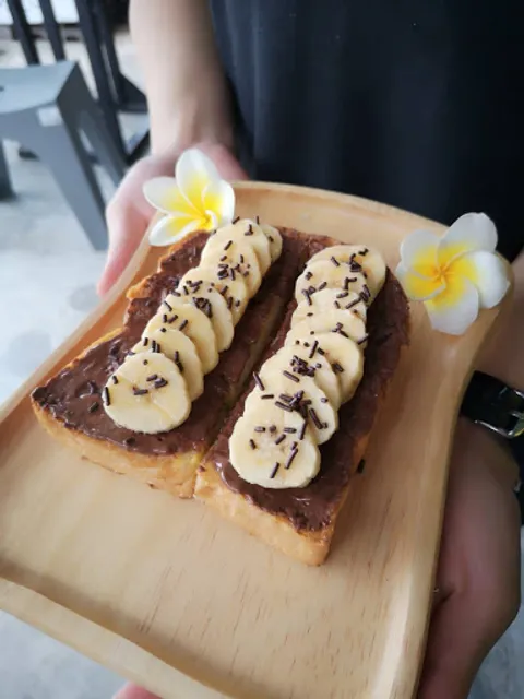 MANGO STORIES Beverages and Desserts