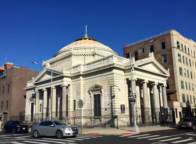 Holy Trinity Cathedral - Ukrainian Orthodox Church - Ecumenical Patriarchate of Constantinople