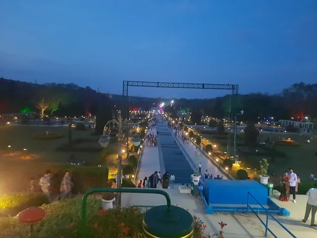 Cauvery brindavan garden resort