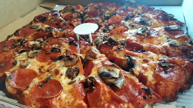 Toppers Pizza Place