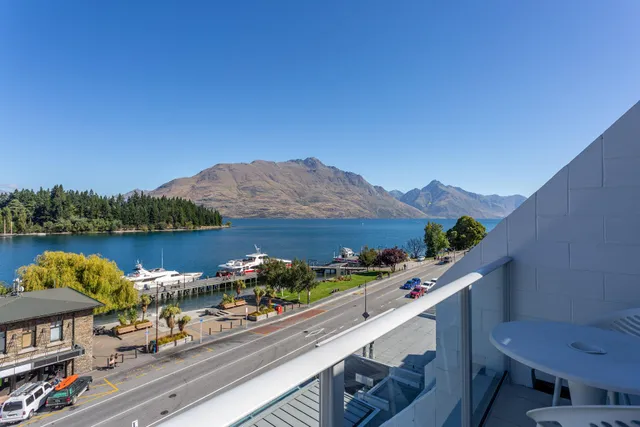 Crowne Plaza Queenstown by IHG