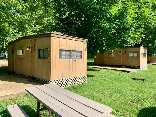 Garrisons River Resort