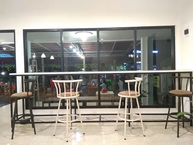 Warung Kumis Bondongan