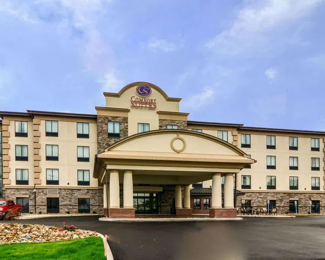 Comfort Suites Uniontown