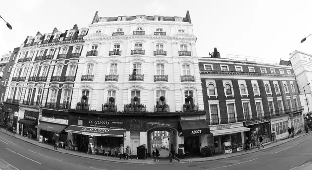 Ascot Hyde Park Hotel