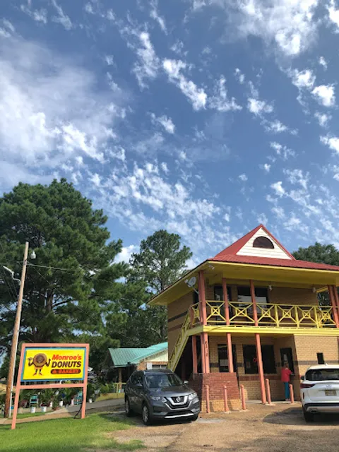 Monroe's Donuts & Bakery