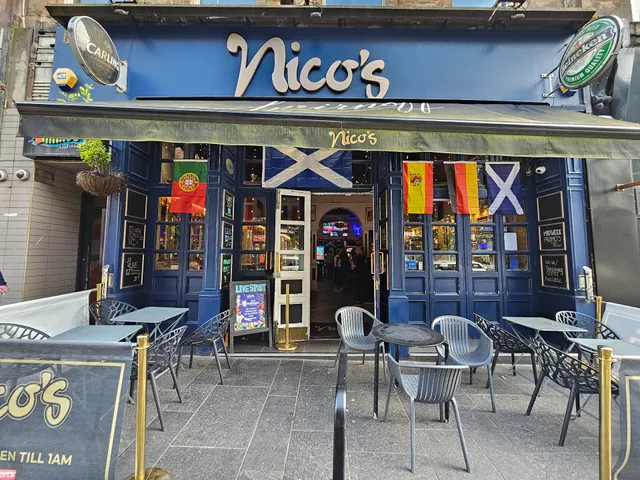 Nico's Cafe Bar