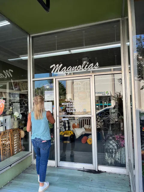 Magnolias Gift Shop