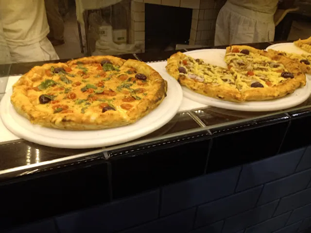 Billy Hot Pizzas e Sanduíches