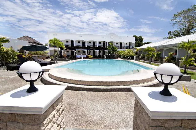 Panglao Regents Park Resort