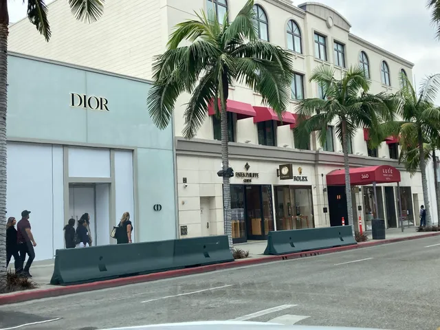 Rolex Boutique - GEARYS Rodeo Drive