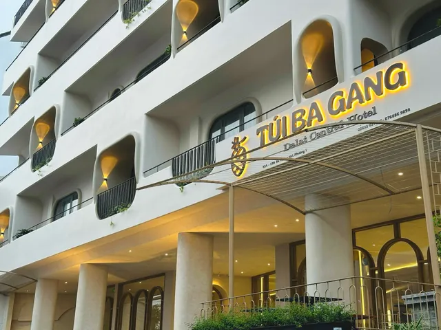 Túi Ba Gang - Central Hotel