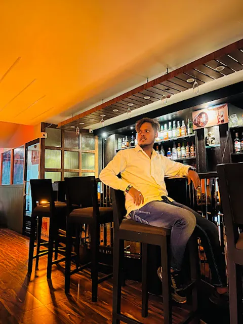 Madhushala Restaurant and Bar - Best Bar In Jabalpur | bar and restaurant near me | best pub in Jabalpur