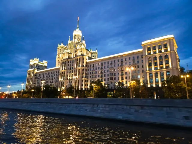 Kotelnicheskaya Embankment Building