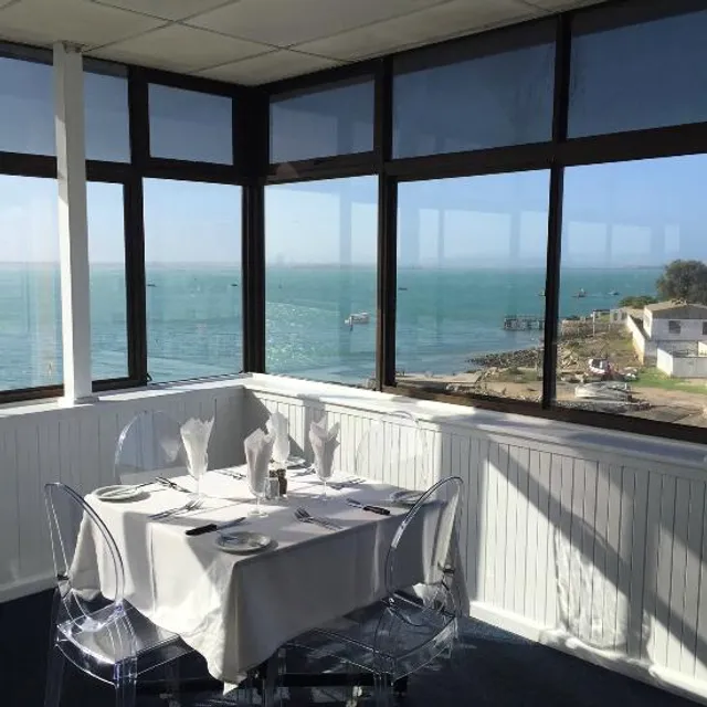 Eigebraai Restaurant