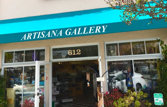 Artisana Gallery