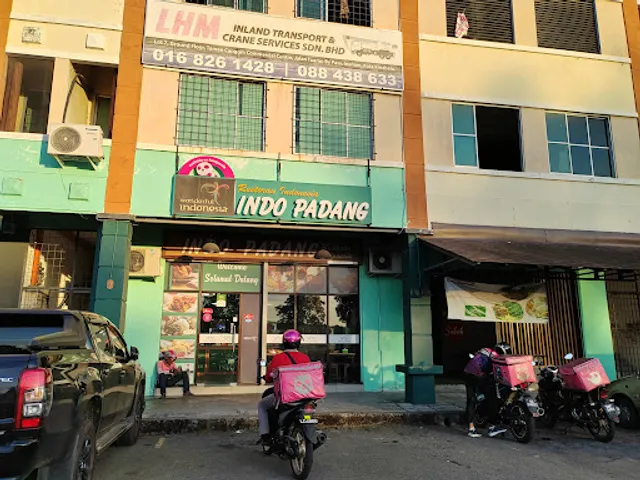 Indo Padang Taman Canggih