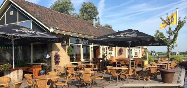 Eetcafé en terras `t Jachthuis
