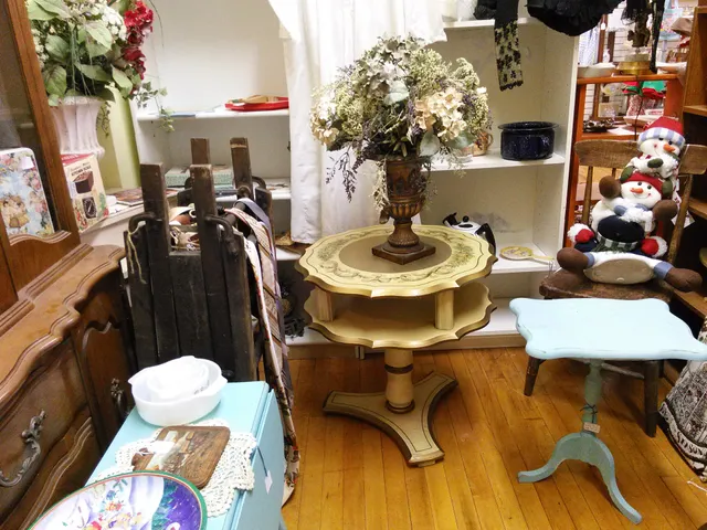 Miss Ruby's Antique & Collectibles