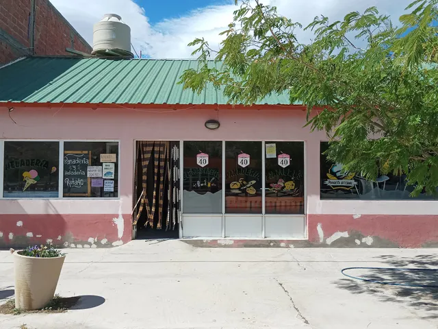 Hotel Restaurant Ruta 40 - Buta Ranquil