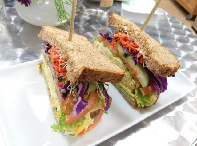 The Cafe at Local Leaf Market (previously Cafe Santosha)