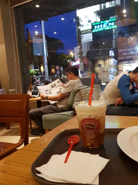 Highlands Coffee Hai Ba Trung
