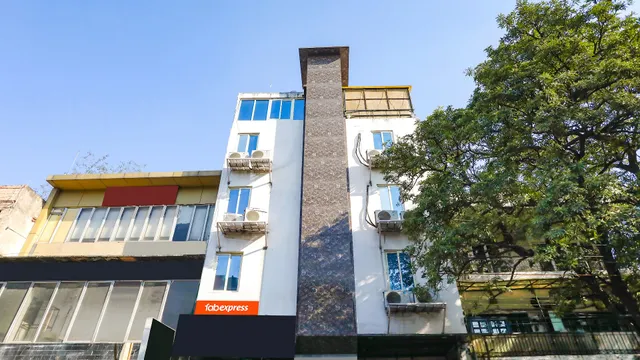 FabExpress The Arrow