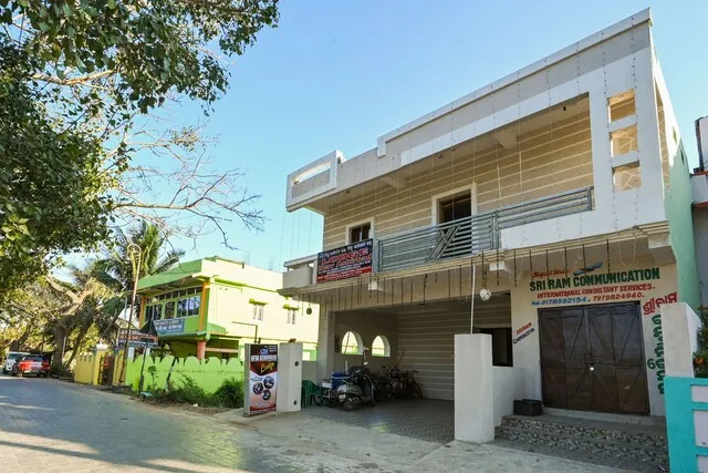 OYO New Ashirbad Lodge