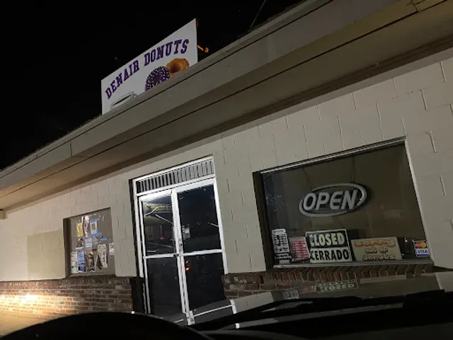 Denair Donuts