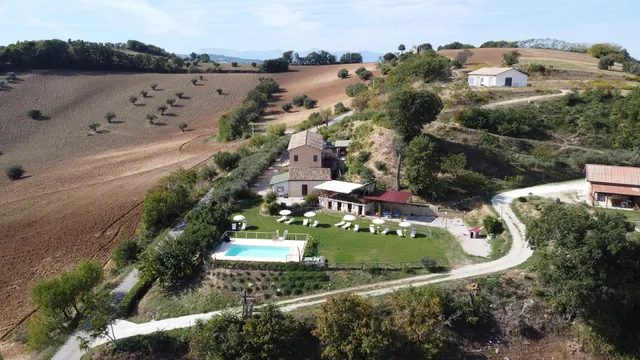 Agriturismo La Quarta