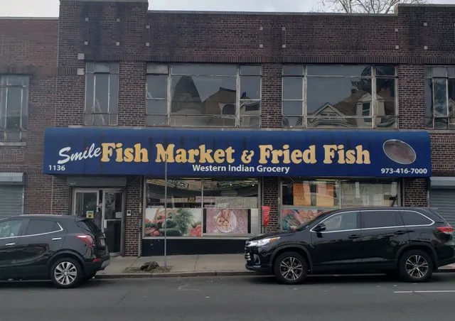 Smile Fish Market & Fried Fish