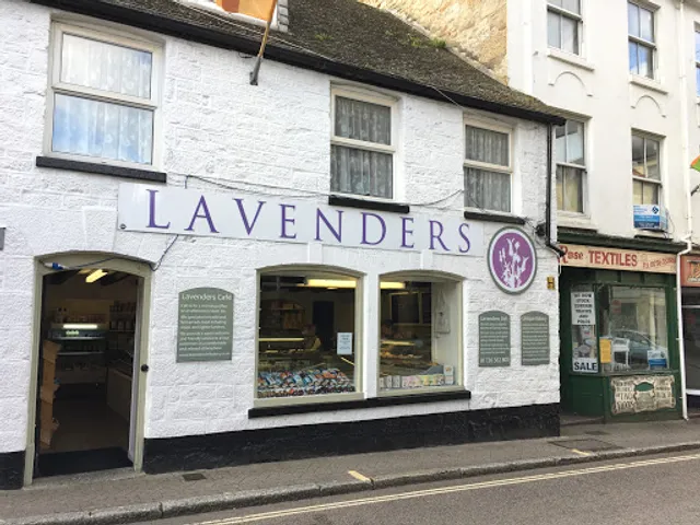 Lavenders Deli Bakery
