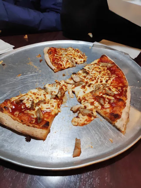 Kenny's Pizza (Sheriff Avenue)