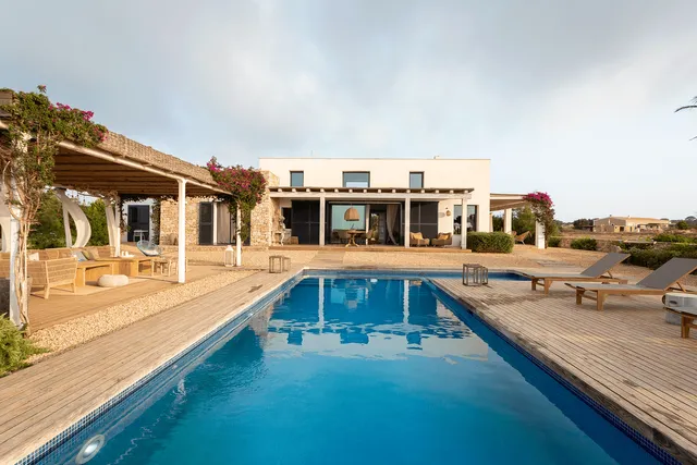 Somnis Charming House