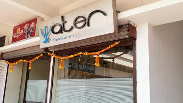 Water Restaurant & Bar
