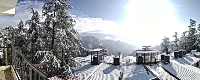 OYO 9102 Home Cozy 3BHK Near Mall Road