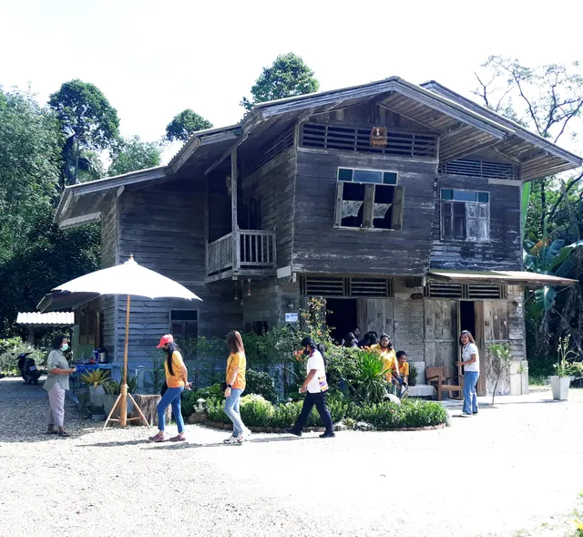 ชมรมการท่องเที่ยวโดยชุมชนพรหมโลก CBT Promlok