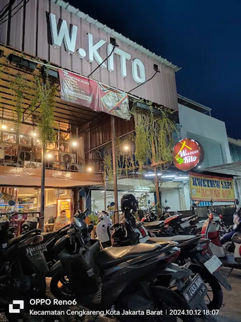 Waroenk Kito Semanan