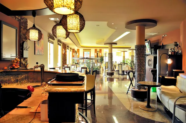 Restauracja Sahara i Hotel